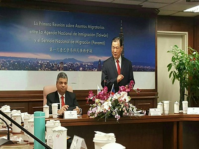 自立晚报 - 巴拿马移民局长卡里略参访移民署