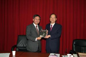 自立晚報 力晶半導體捐贈竹縣府千張 鄧雨賢之前世今生 Dvd