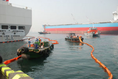 自立晚報 高雄港 反爆裂物 船舶火災 演習