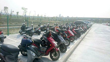 自立晚報 三重仁信段 江翠國小地下停車場10 1起收費