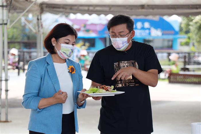 自立晚報 創意漁村料理雲林縣政府邀請型男主廚直播秀